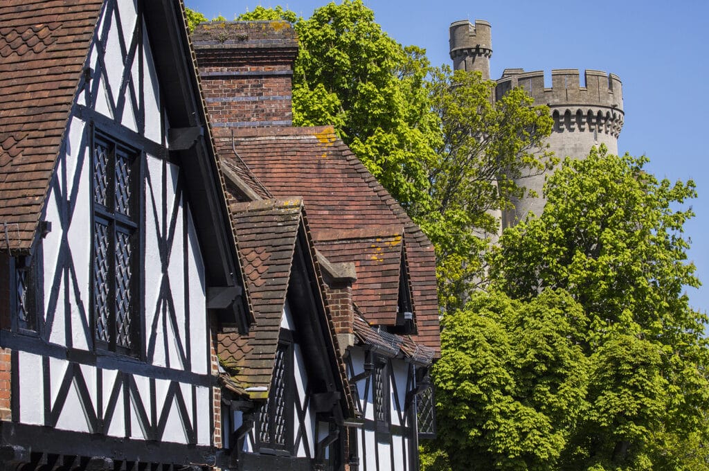 photograph of arundel in sussex showing the historic buildings and castle