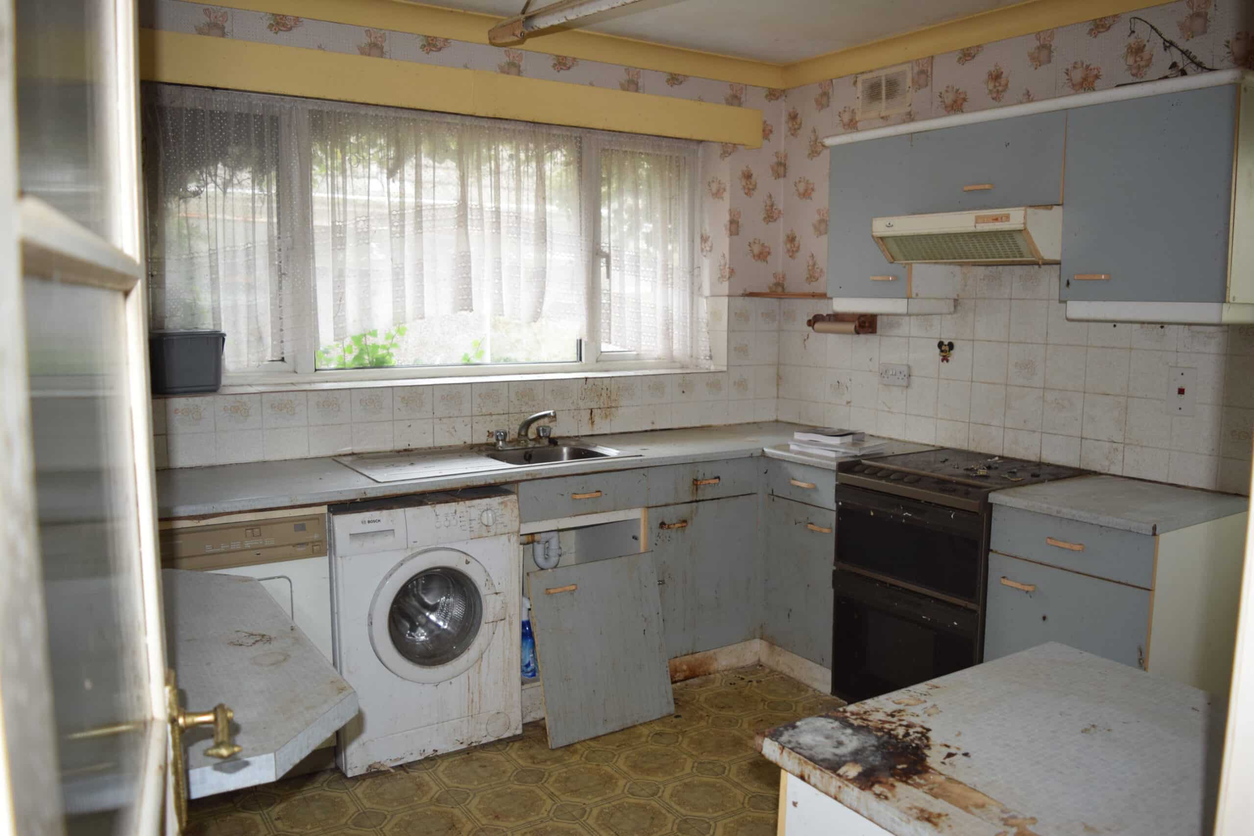 kitchen before